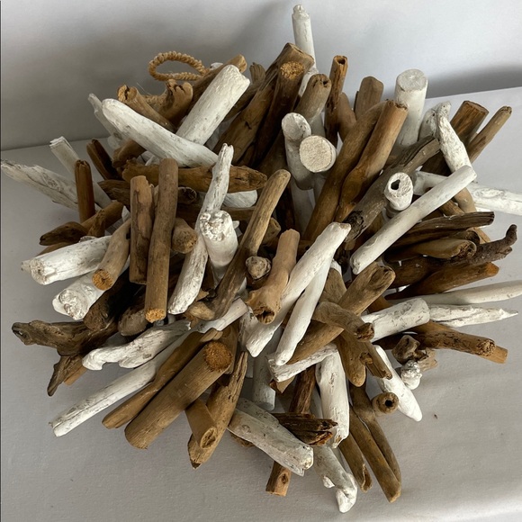 Natural Driftwood Garland 70” - Picture 2 of 8